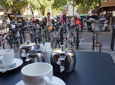 The view from a Paris café.